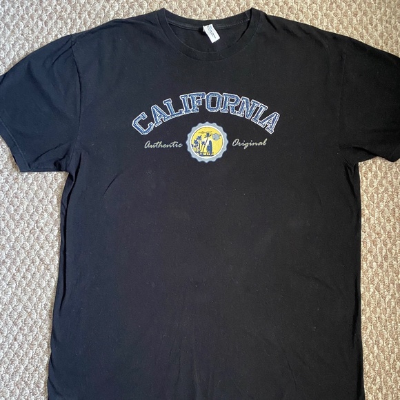 California Black X-Large Short Sleeve Tee Shirt - Picture 1 of 3